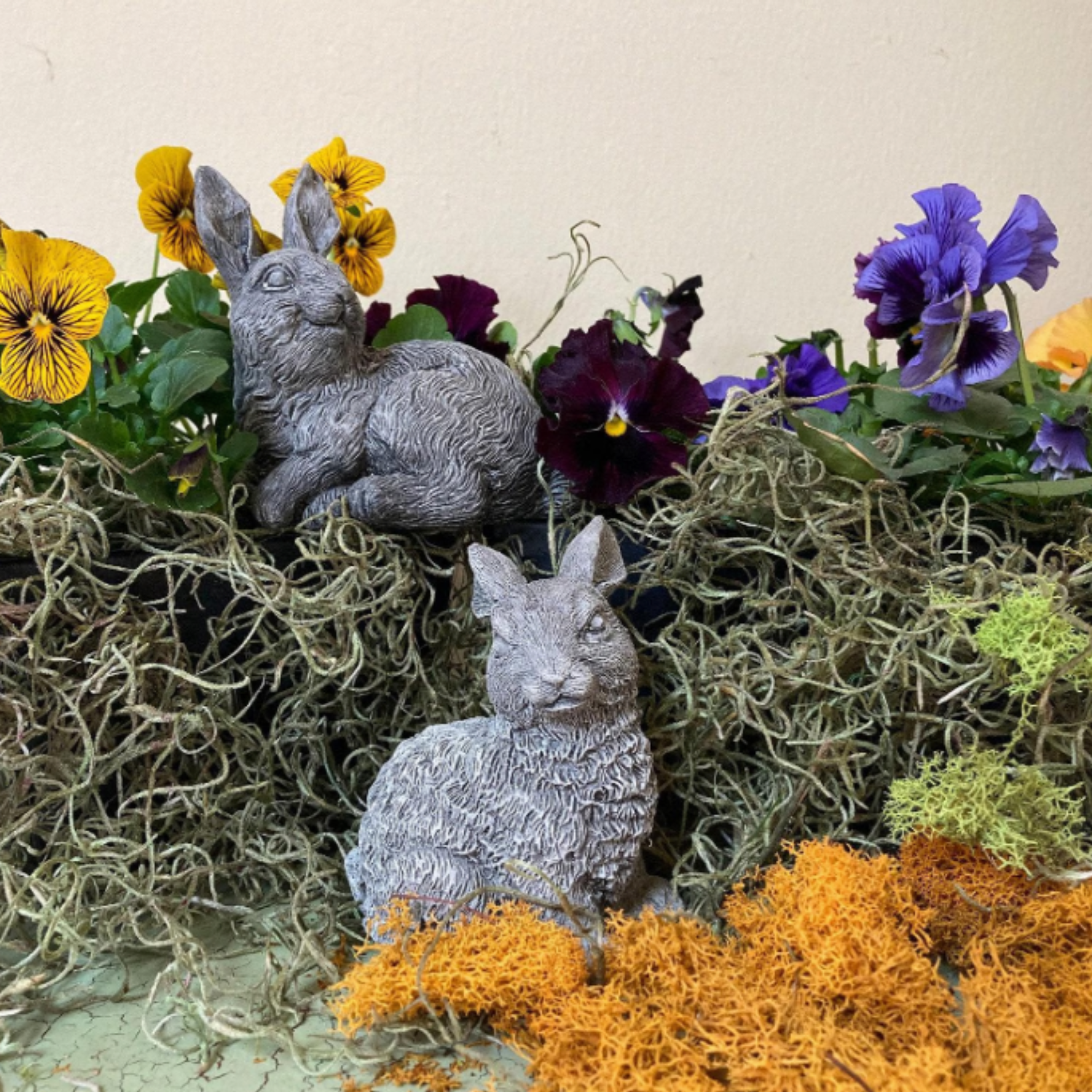 Fuzzy Bunny Statue Set