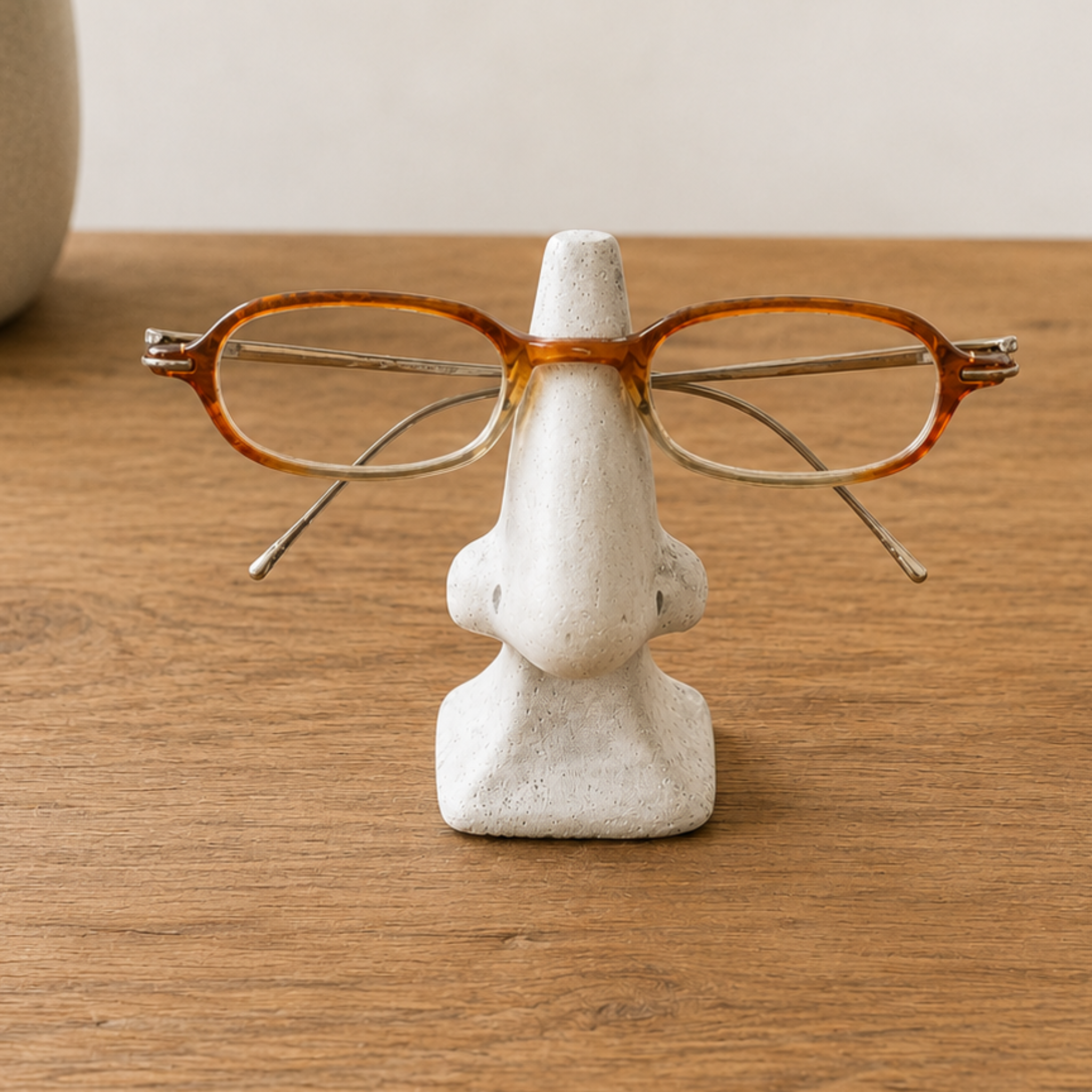 Nose Eyeglass Stand & Holder | Sunglass Holder